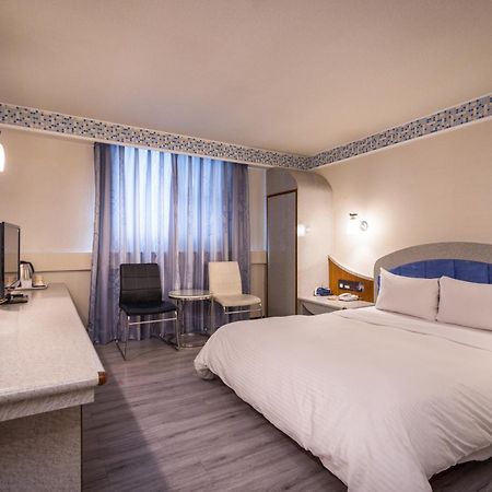 Golden Phoenix Hotel Cao Hùng Ngoại thất bức ảnh