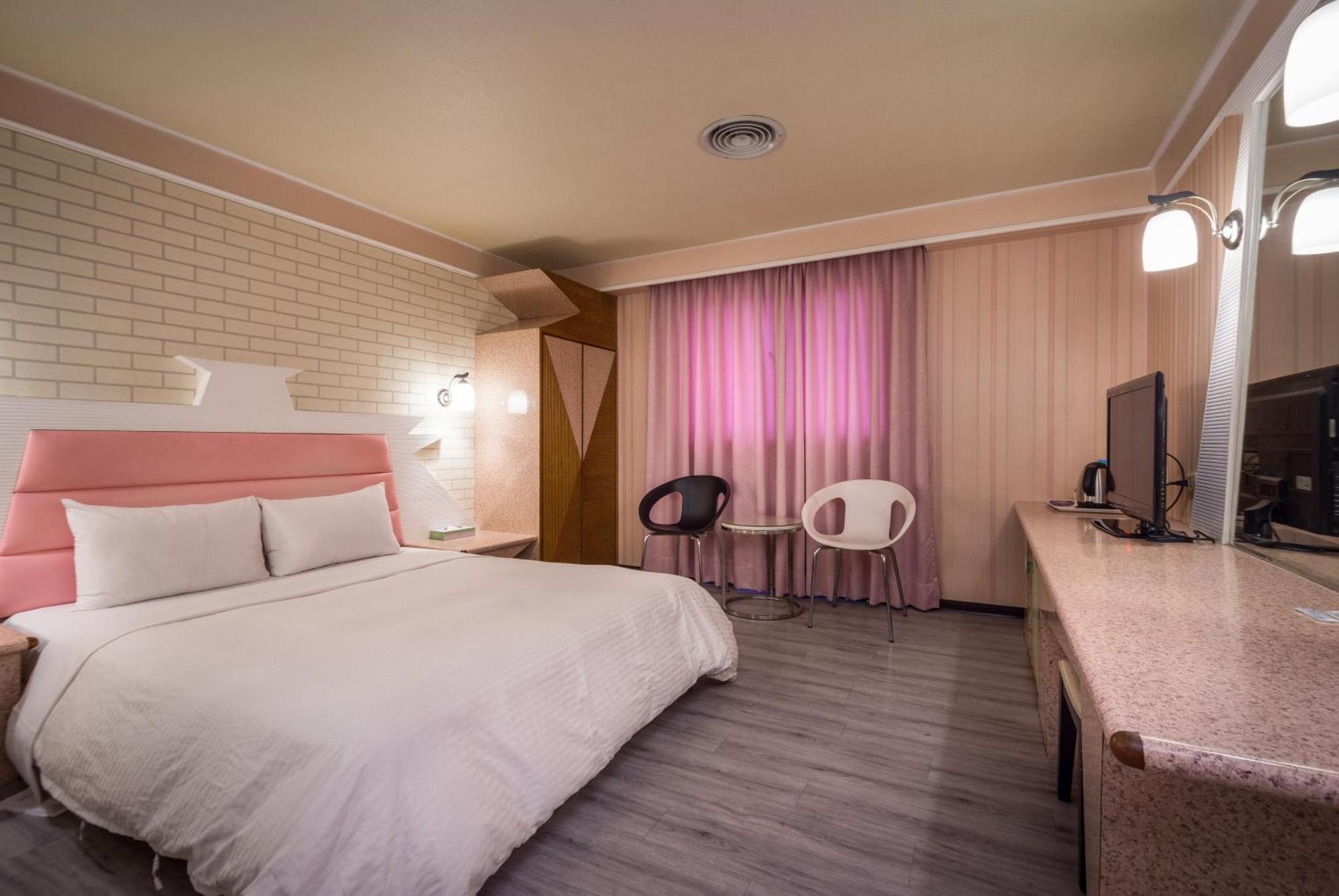 Golden Phoenix Hotel Cao Hùng Ngoại thất bức ảnh