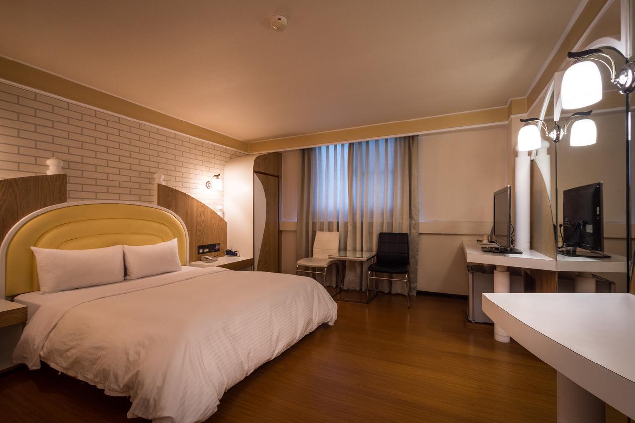 Golden Phoenix Hotel Cao Hùng Ngoại thất bức ảnh