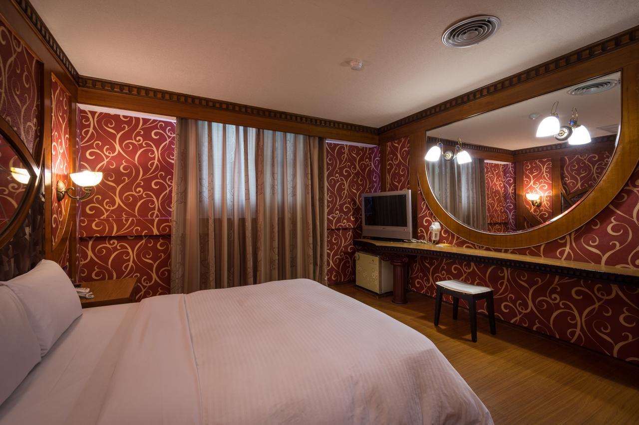 Golden Phoenix Hotel Cao Hùng Ngoại thất bức ảnh