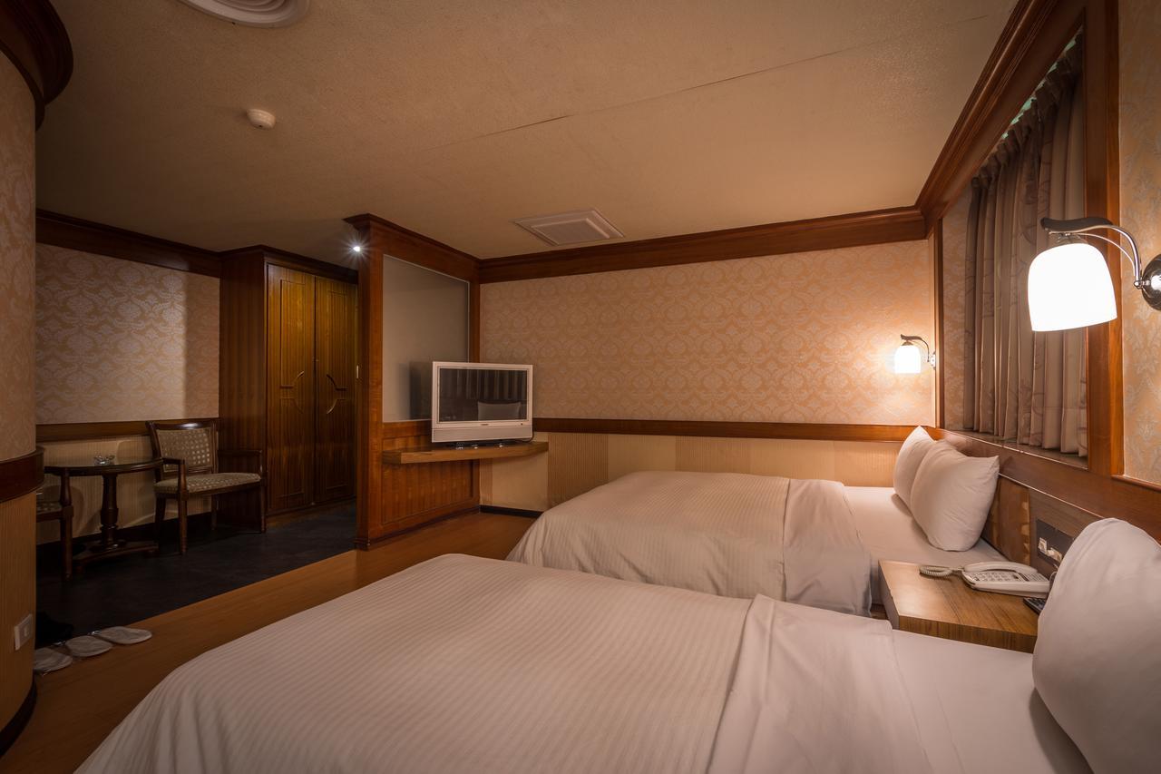 Golden Phoenix Hotel Cao Hùng Ngoại thất bức ảnh