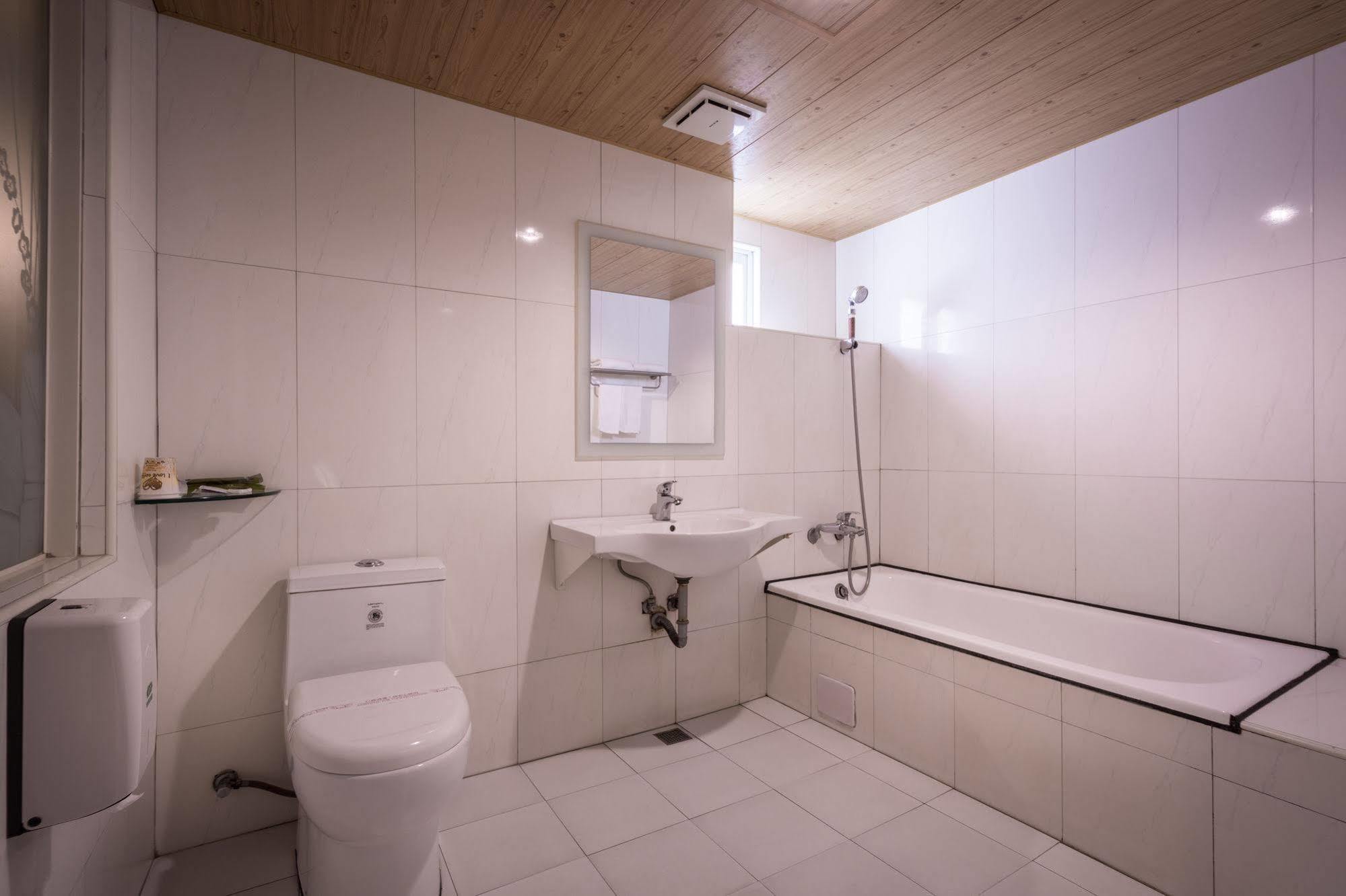 Golden Phoenix Hotel Cao Hùng Ngoại thất bức ảnh